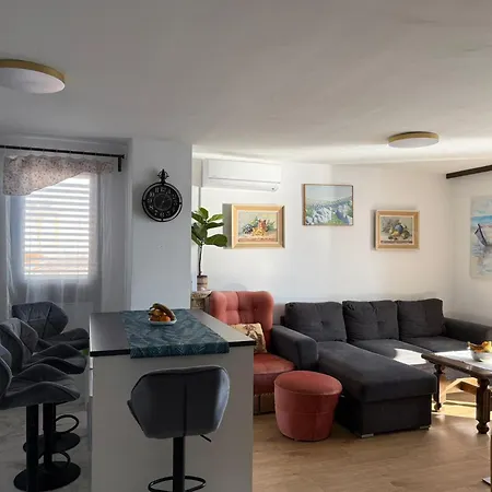 Serenity- Beachfront With Panoramic Sea View And Free Parking * Dubrovnik