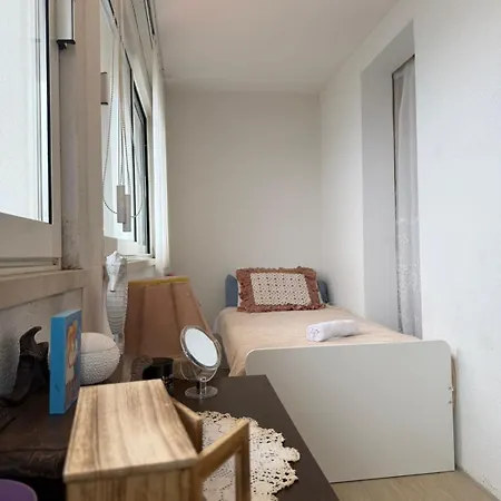 Serenity- Beachfront With Panoramic Sea View And Free Parking