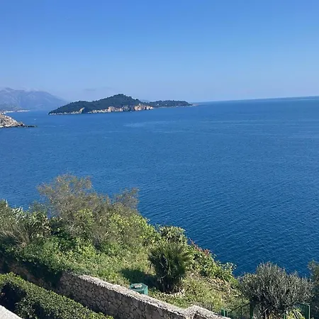 Serenity- Beachfront With Panoramic Sea View And Free Parking Dubrovnik