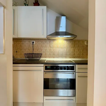 Apartment Serenity- Beachfront With Panoramic Sea View And Free Parking
