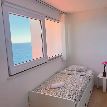 Serenity- Beachfront With Panoramic Sea View And Free Parking Dubrovnik