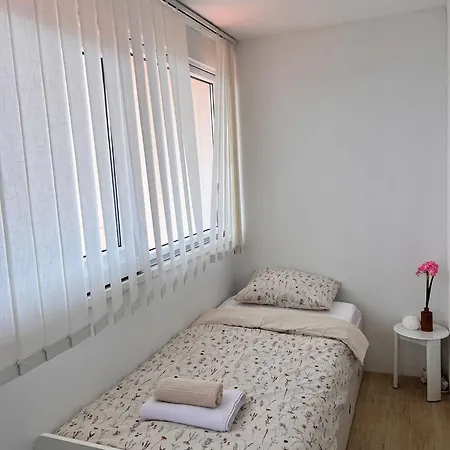 Serenity- Beachfront With Panoramic Sea View And Free Parking Dubrovnik