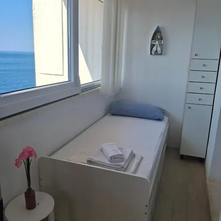 Serenity- Beachfront With Panoramic Sea View And Free Parking * Dubrovnik
