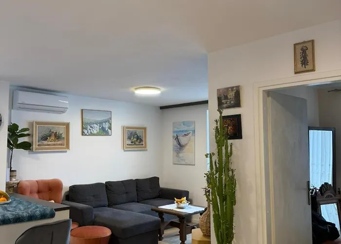 Apartment Beachfront Apartment With Panoramic Sea View And Free Parking Dubrovnik