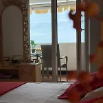 Serenity- Beachfront With Panoramic Sea View And Free Parking * دوبروفينك