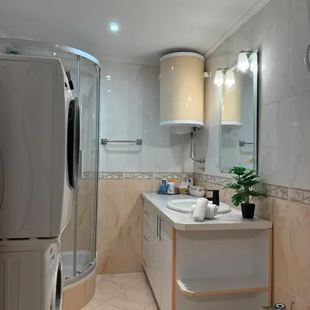 New Serenity, Luxury Sea View