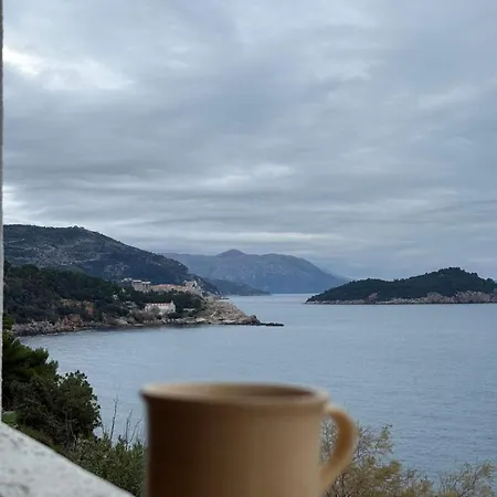 New Serenity, Luxury Sea View Daire *