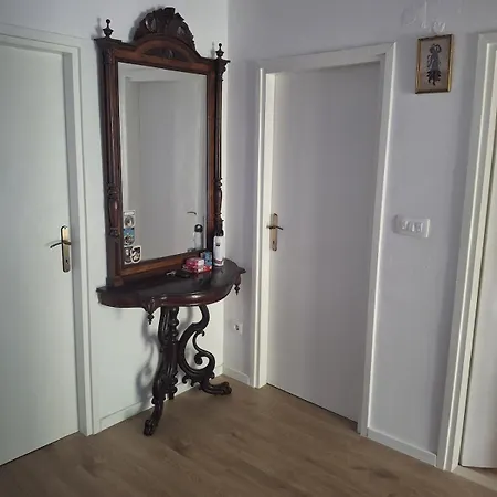 New Serenity, Luxury Sea View Daire *