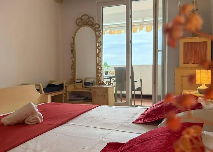 New Serenity, Luxury Sea View Apartment